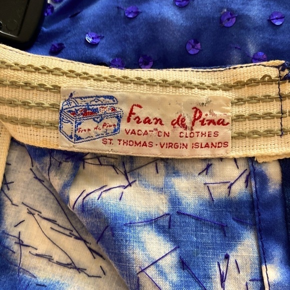 Gorgeous 2 piece dress blue ivory with sequins from a boutique in Saint Thomas M - Picture 5 of 15